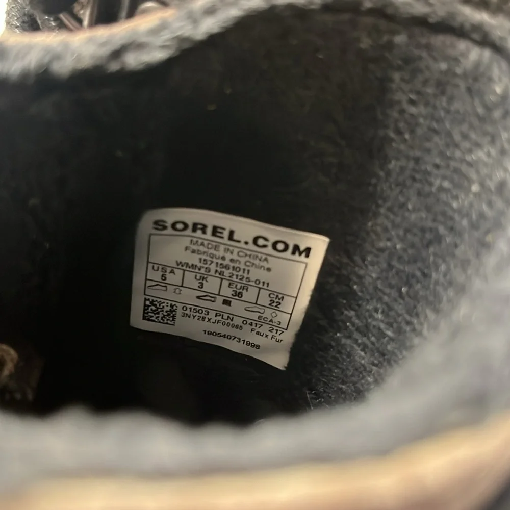 Sorel Winter Fancy Lace II Womens Size 5 Gray Black Waterproof Boots NL2125-011‎